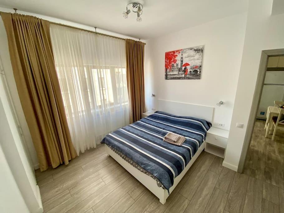 Cozy Central Apartment With 2 Rooms 布加勒斯特 外观 照片